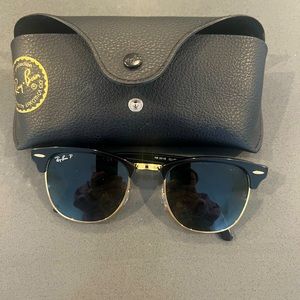 Hardly Worn! Ray-Ban Clubmaster Classic 51mm polarized
